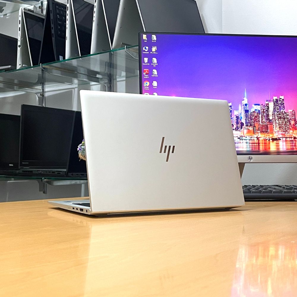 HP ELITEBOOK 830 G7 i7 10TH GEN RAM 16GB SSD 512GB 13.3" WINDOWS 11 PRO