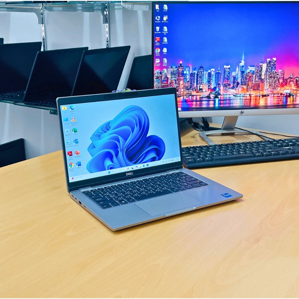 DELL LATITUDE 5320 i7 11TH GEN RAM 32GB SSD 512GB 13.3" WINDOWS 11 PRO
