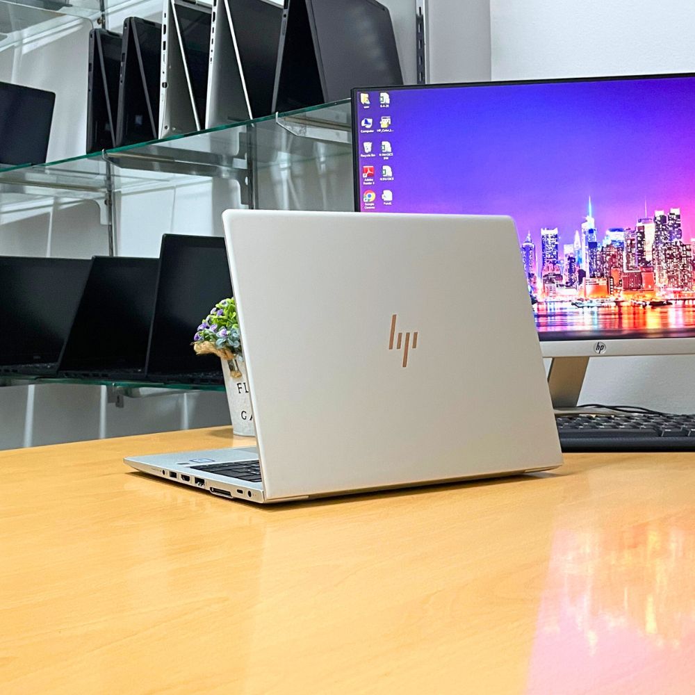 HP ELITEBOOK 830 G5 i5 7TH GEN RAM 8GB SSD 256GB 13.3" WINDOWS 11 PRO