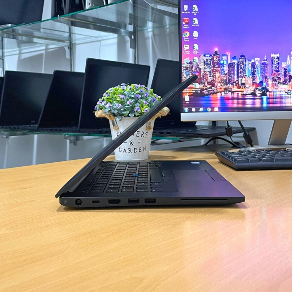 DELL LATITUDE 7480 i5 7TH GEN RAM 8GB SSD 256GB 14" TOUCH SCREEN WINDOWS 11 PRO