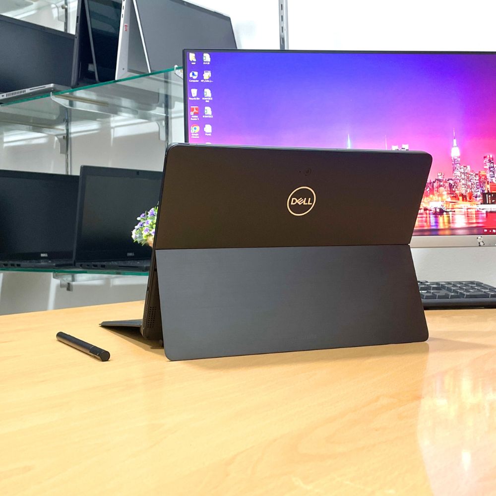 DELL LATITUDE 5290 i5 8TH GEN RAM 8GB SSD 256GB 2 IN 1 TOUCH SCREEN WINDOWS 11 PRO