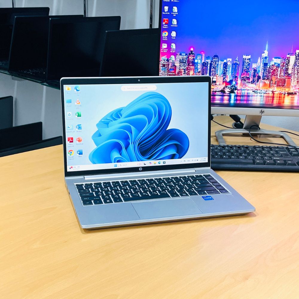 HP PROBOOK 640 G8 i7 الجيل الحادي عشر RAM 16GB SSD 512GB 14" WINDOWS 11 PRO
