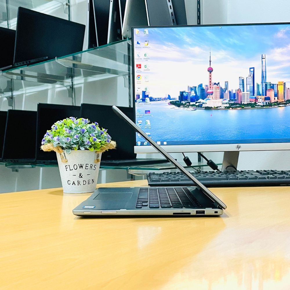 DELL INSPIRION 13 7378 i5 7TH RAM 8GB SSD 256GB 13.3" X360 TOUCH SCREEN WINDOWS 11 PRO