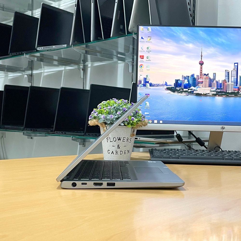 DELL LATITUDE 5310 i5 10TH GEN RAM 16GB SSD 256GB TOUCH X360 13.3" WINDOWS 11 PRO
