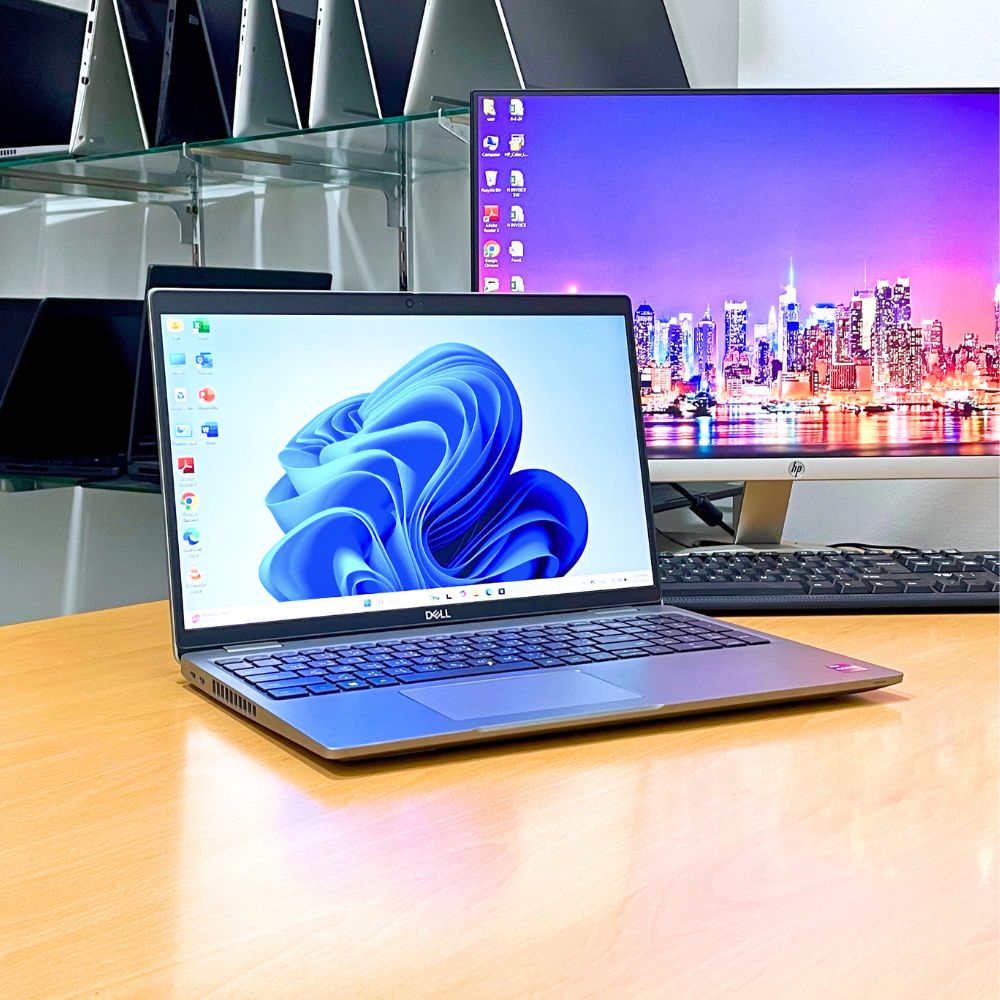 DELL LATITUDE 5520 i7 11TH GEN RAM 16GB SSD 512GB 15.6" WINDOWS 11 PRO