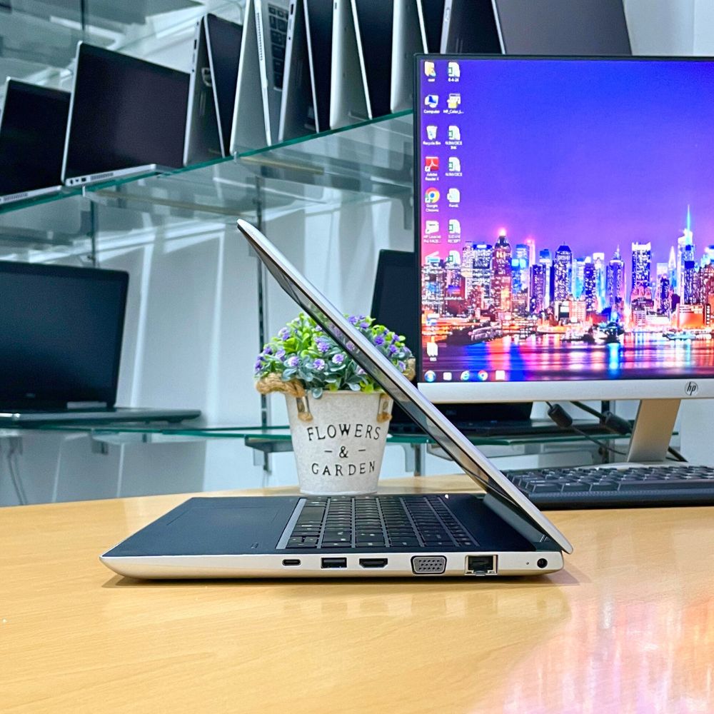 HP PROBOOK 440 G5 I5 8TH 8GB 256GB 14" WINDOWS 11 PRO
