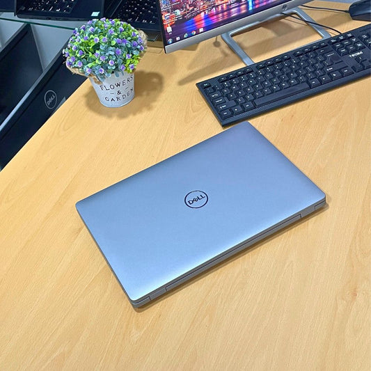 DELL LATITUDE 5510 i7 10TH 16GB 512GB 2GB NVIDIA 15.6" WINDOWS 11 PRO