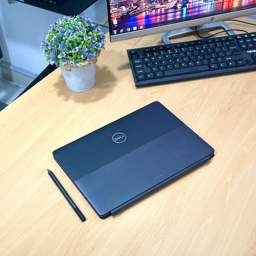 DELL LATITUDE 5290 i5 8TH GEN RAM 8GB SSD 256GB 2 IN 1 TOUCH SCREEN WINDOWS 11 PRO