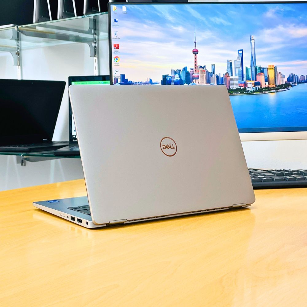 Dell latitude 5320 Core i7-11th Gen Ram 32GB SSD 512GB Touch Screen Windows 11 Pro