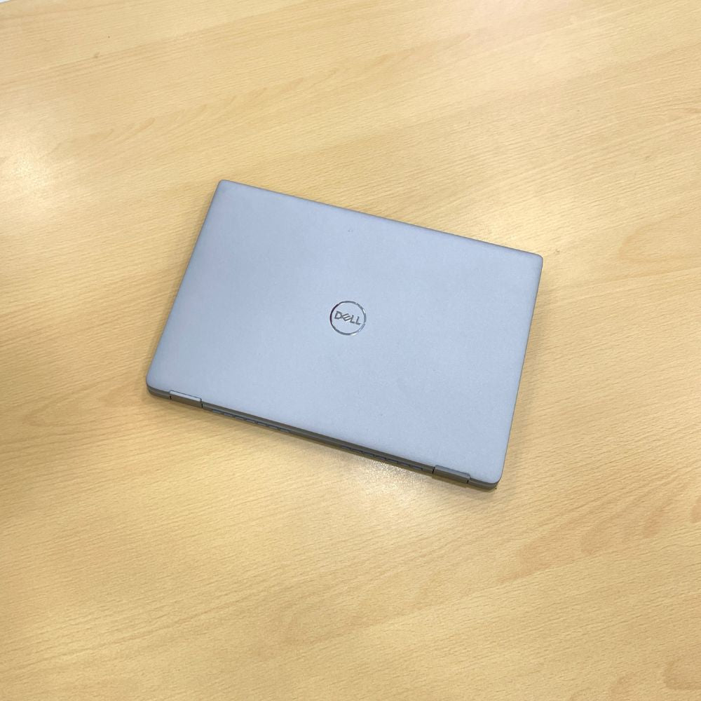 Dell Latitude 5330 i7 12th Generation Ram 16GB  SSD 512GB Screen 13.3” FHD Windows 11 pro
