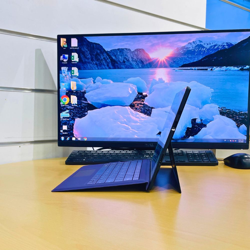 MICROSOFT SURFACE PRO 6 i5 8TH GEN RAM 8GB SSD 256GB 2 IN 1 TOUCH SCRREN WINDOWS 11 PRO