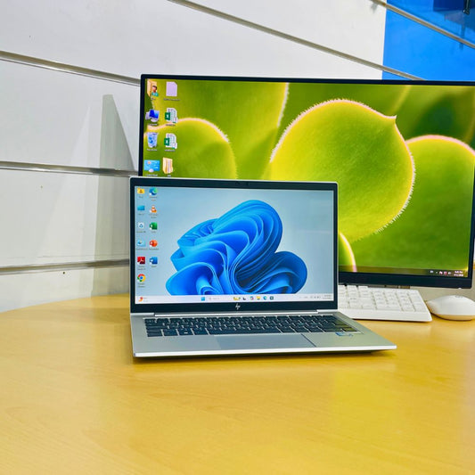 HP ELITEBOOK 830 G8 i5 11TH GEN RAM 8GB SSD 256GB 13.3" WINDOWS 11 PRO