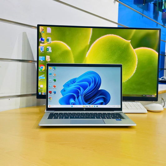 HP ELITEBOOK 830 G8 i5 11TH GEN RAM 8GB SSD 256GB 13.3" WINDOWS 11 PRO