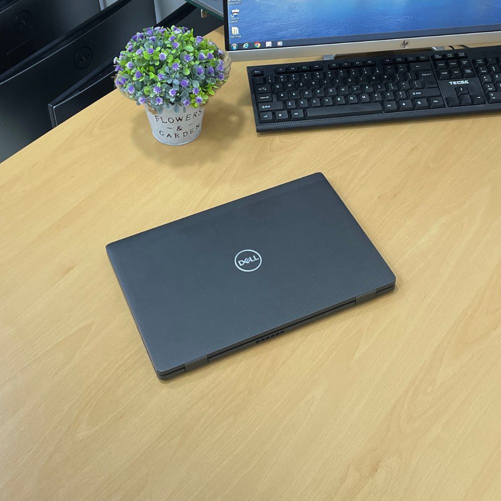 Dell Latitude 7420