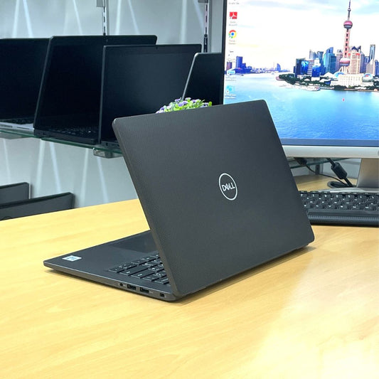 Dell latitude 7410 Intel Core i7-10th Gen Ram 32GB SSD 512GB Display 14” inches Touch screen